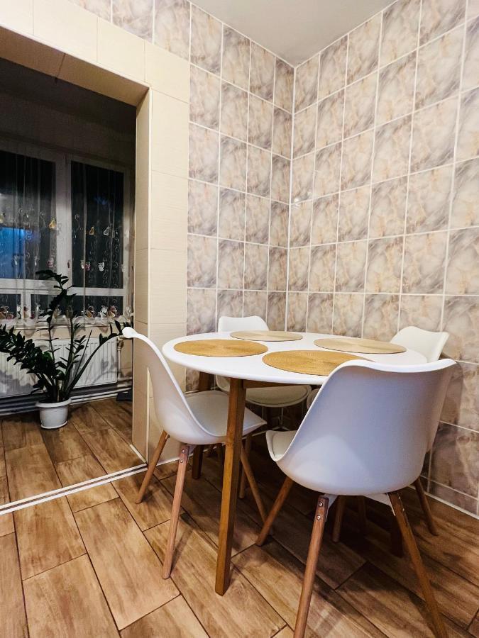 Altheda Living Tineretului E8 Apartment Сучеава Екстериор снимка